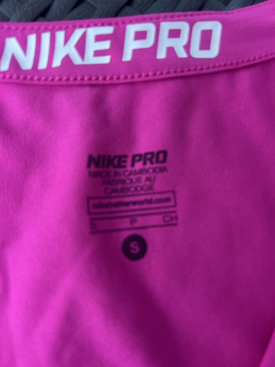 Nike T-shirt: Neues Nike Shirt – Nuovo e nell'imballaggio originale da Bülach venduto da Cucculi 2