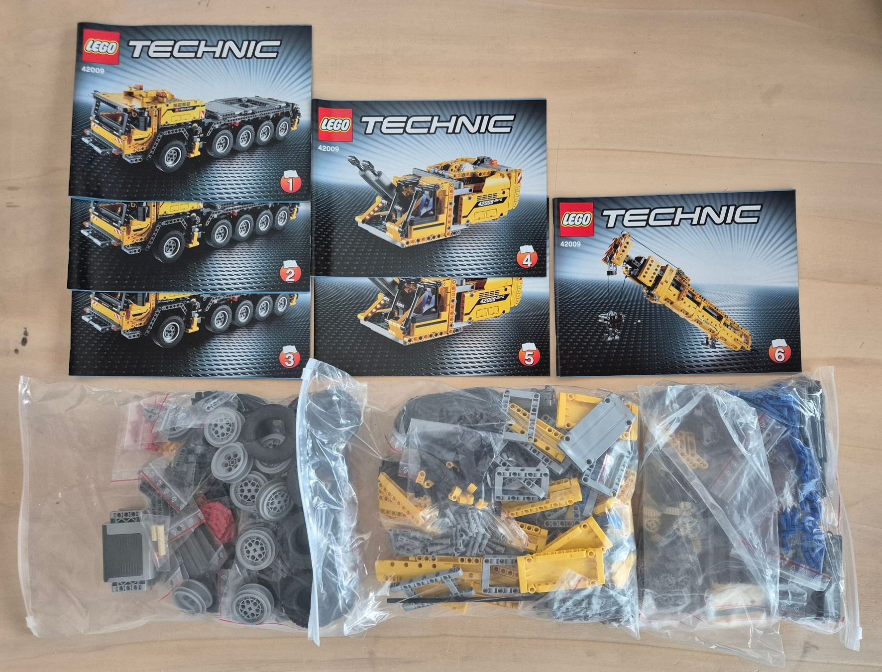 Lego Jouets: LEGO Set 42009 Mobiler Schwerlastkran – D'occasion à Sargans par Gkohler0 2