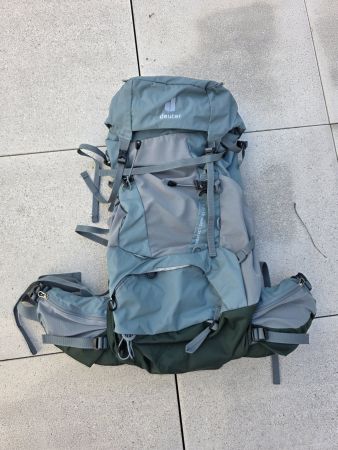 Deuter Aircontact Core 35+10 SL inkl. Regenhülle blau neu