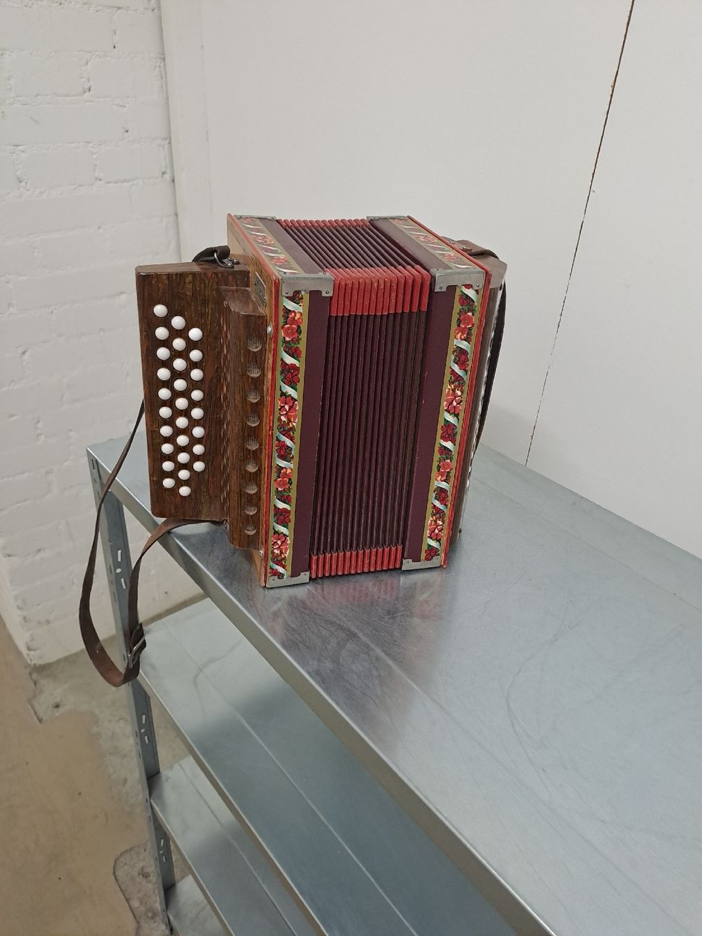 Strumenti musicali: salvisberg orgeli ton B – Usato da Villeneuve venduto da BibiVintage