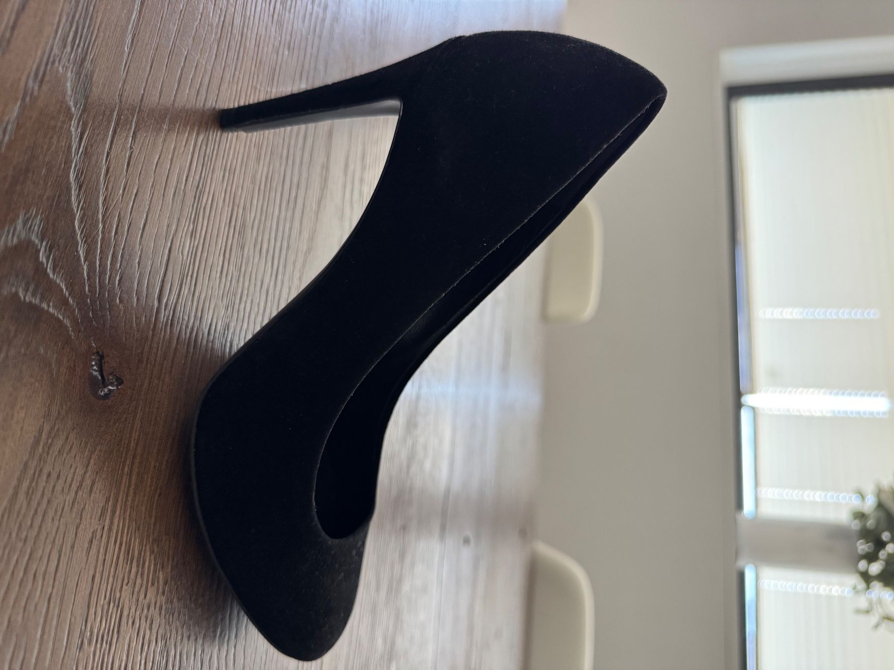 Kennel + Schmenger Scarpe da donna: Kennel & Schmenger Wildleder Pumps, Gr.4.5 – Usato da Bottighofen venduto da Swisssu11 1