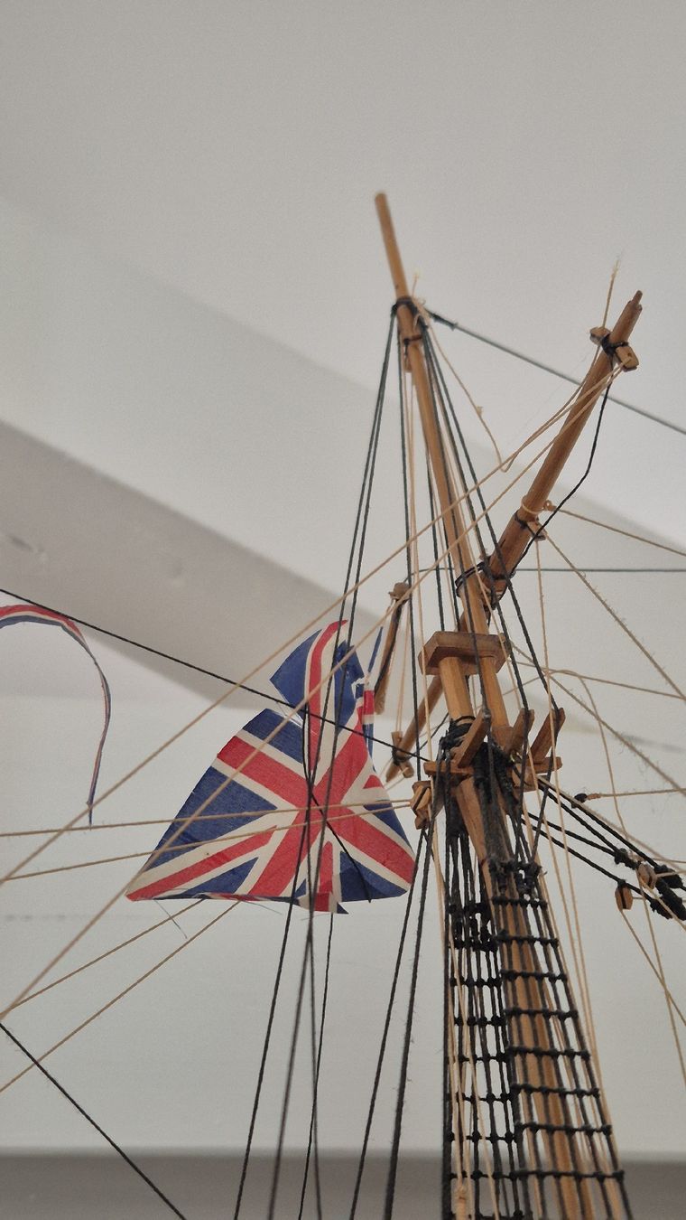 Kit di modellismo & Modellini statici: Modell Segelschiff HMS Victory 100cm – Usato da Widnau venduto da ort_2qxw 6