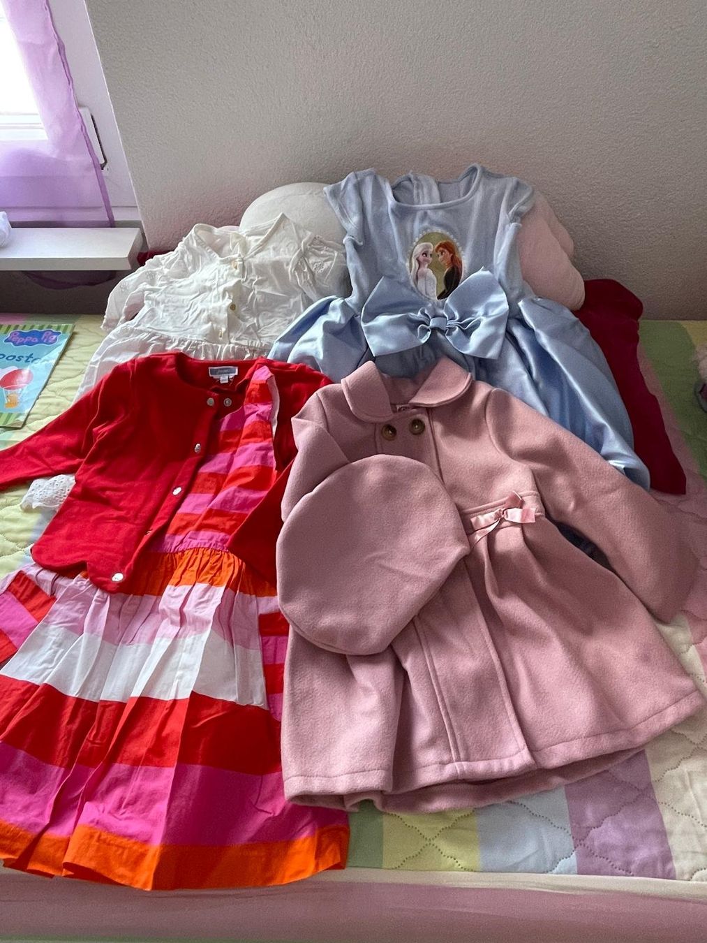 H&M Kleiderpakete & -sets: Kleider Set Mädchen Gr. 92-104, 13 Stk, Neuwertig – Gebraucht aus Gettnau von vit_xr9b 2