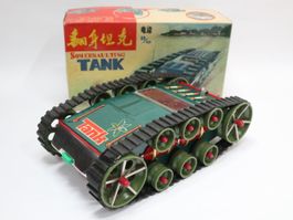 Vintage Somersaulting Tank, Space Panzer , selten