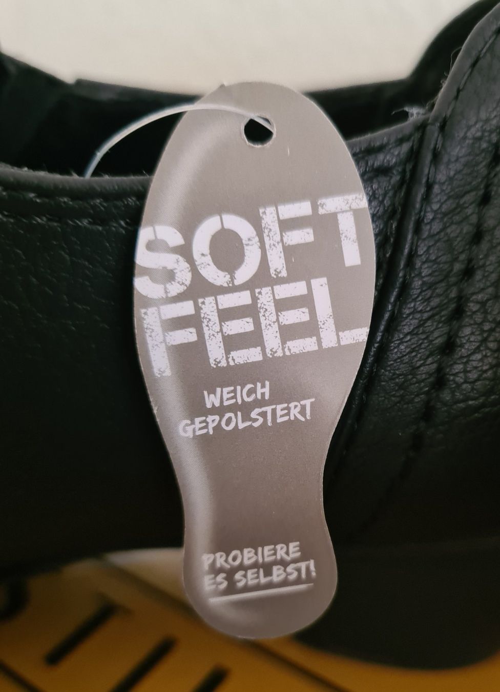 Damenschuhe: Pumps schwarz Grösse 38, neu – Neu und originalverpackt aus Winterthur von bibummi 4