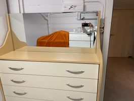 Schrank