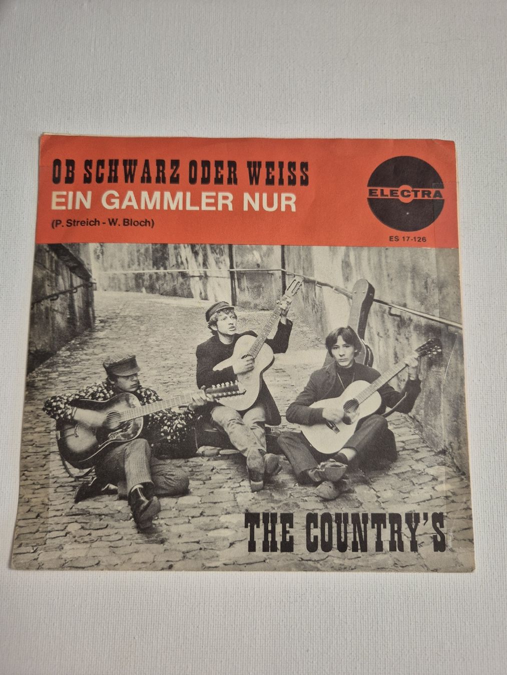 Schallplatten: The Country's  - Ob Schwarz Oder Weiss... Single 7 , CH – Gebraucht aus Uster von newwave0