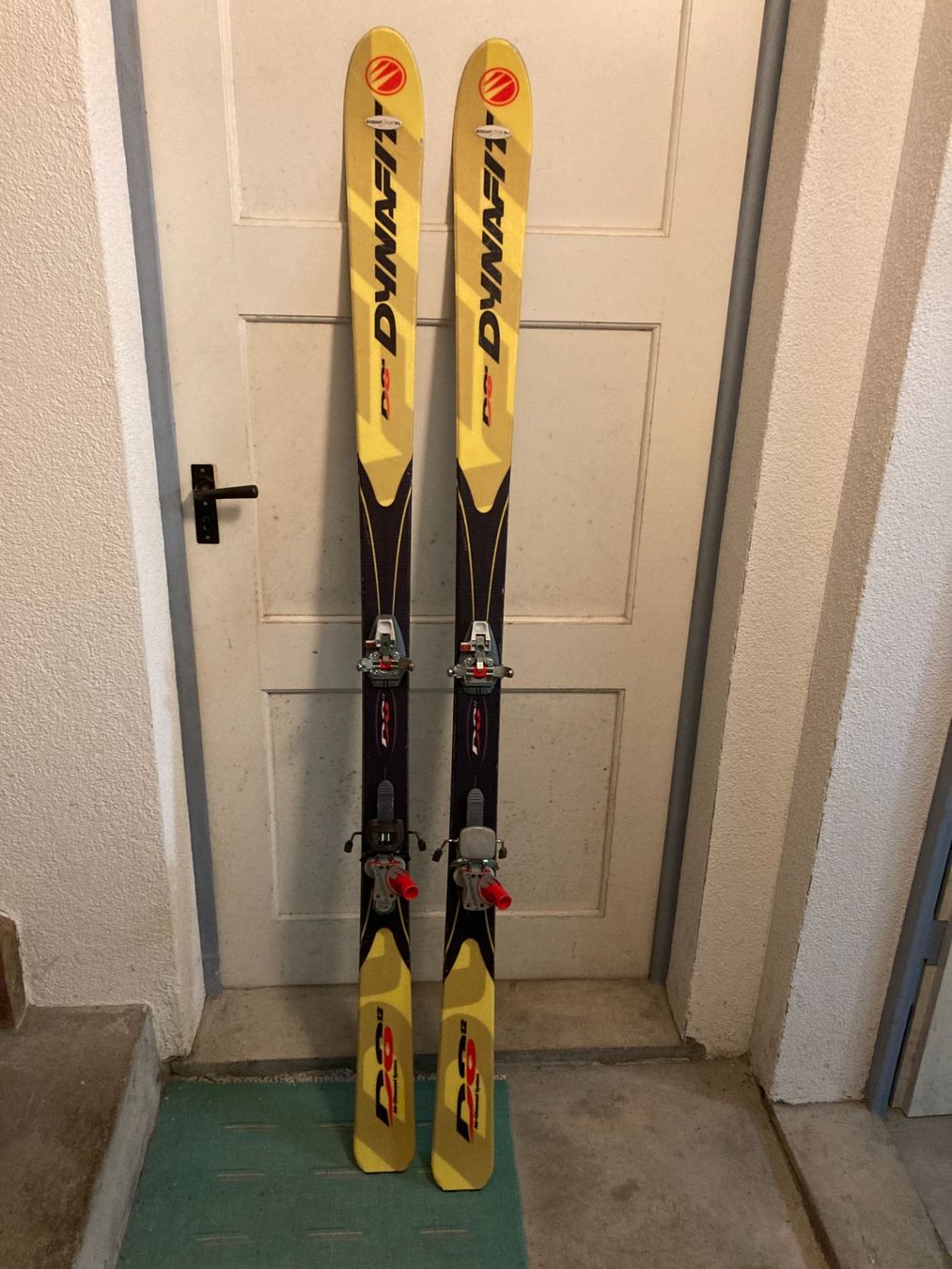 Dynafit Sci: Touren Ski Dynafit – Usato da Frauenfeld venduto da oli_hy8j