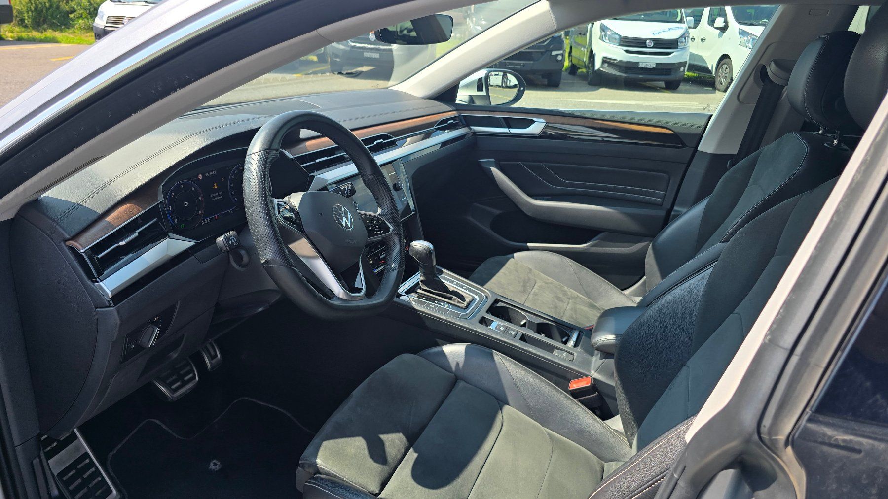 VW Autos: VW Arteon 2.0 TDI 4m 200 ps – Gebraucht aus Emmenbrücke von meu_2j8p 8