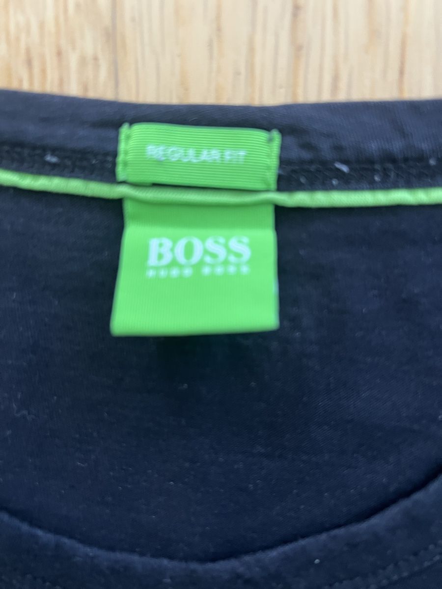 T-shirts: Herren T-Shirt BOSS  L – D'occasion à Bettlach par Tradenet100 1