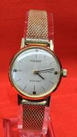 Tissot Stylist Damenuhr vergoldet Mesh-Armband Handaufzug 
