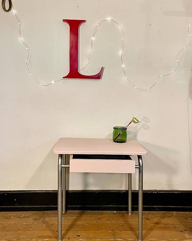 Scrivanie: Petit bureau enfant – Usato da Neuchatel venduto da melagian 4