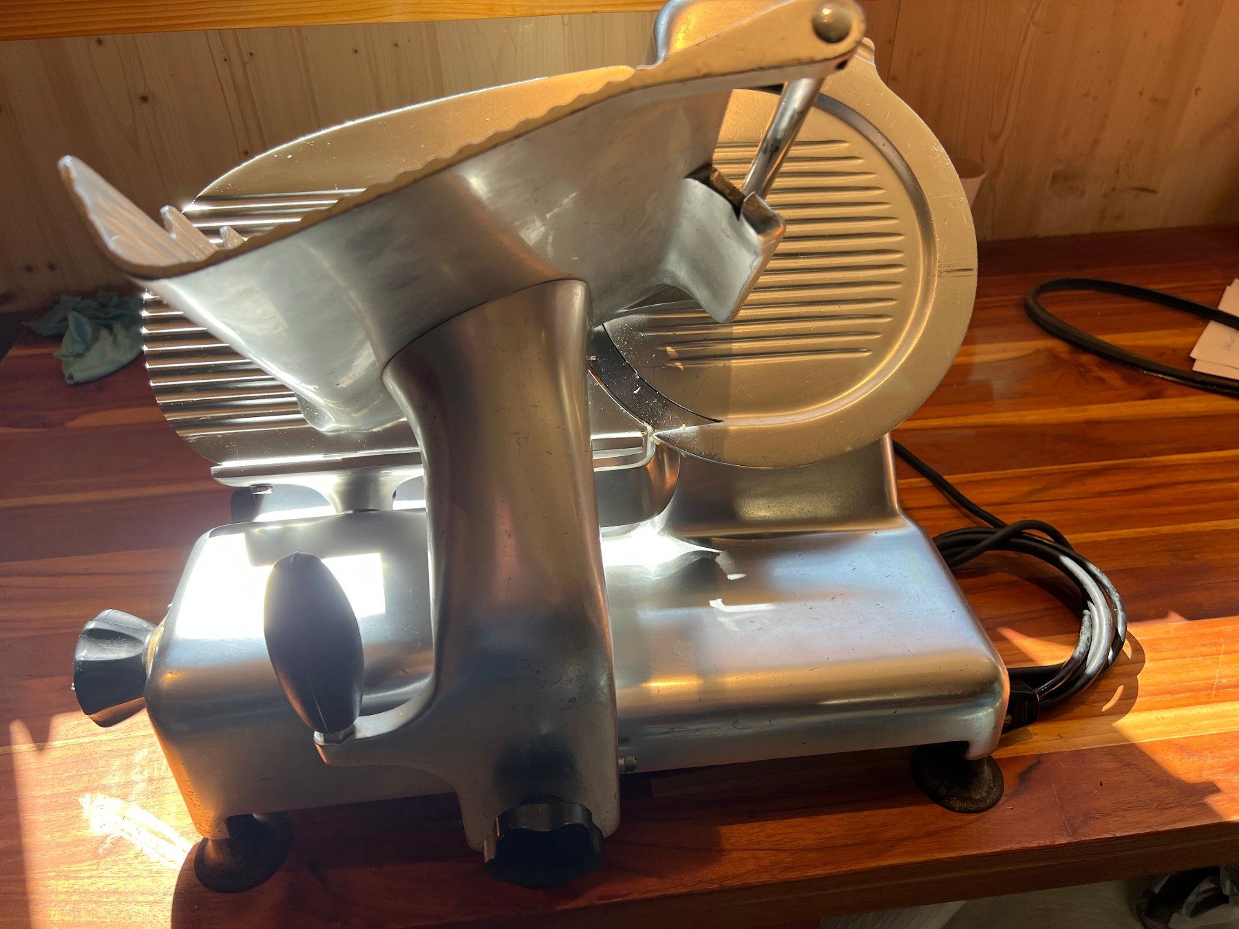 Elettrodomestici da cucina: Aufschnittmaschine OMAS – Usato da Cham venduto da hemst 3