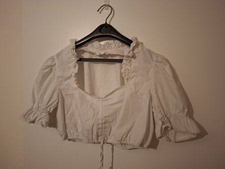 Unterziehhemd für Dirndel oder Tracht
