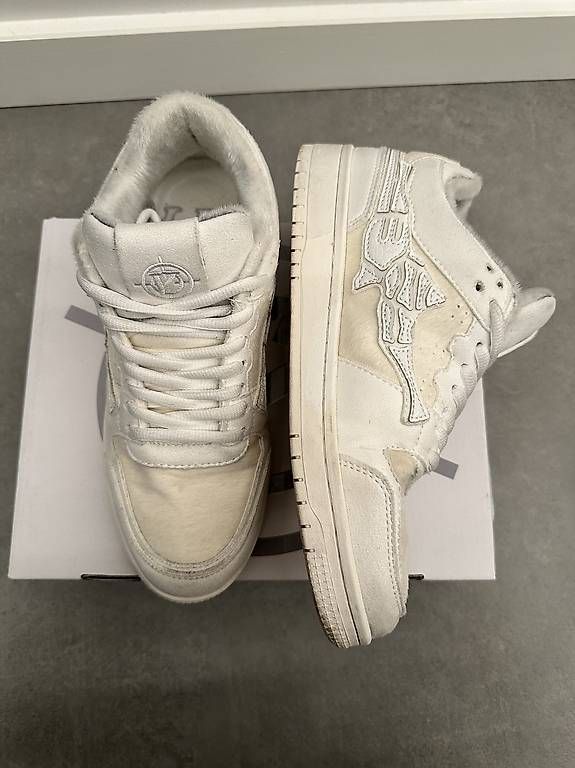 Scarpe da donna: Vicinity Akimbo low blanc – Usato da Puplinge venduto da Ella.gllt 2
