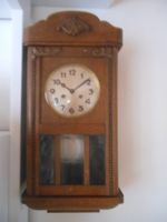 antike Wanduhr