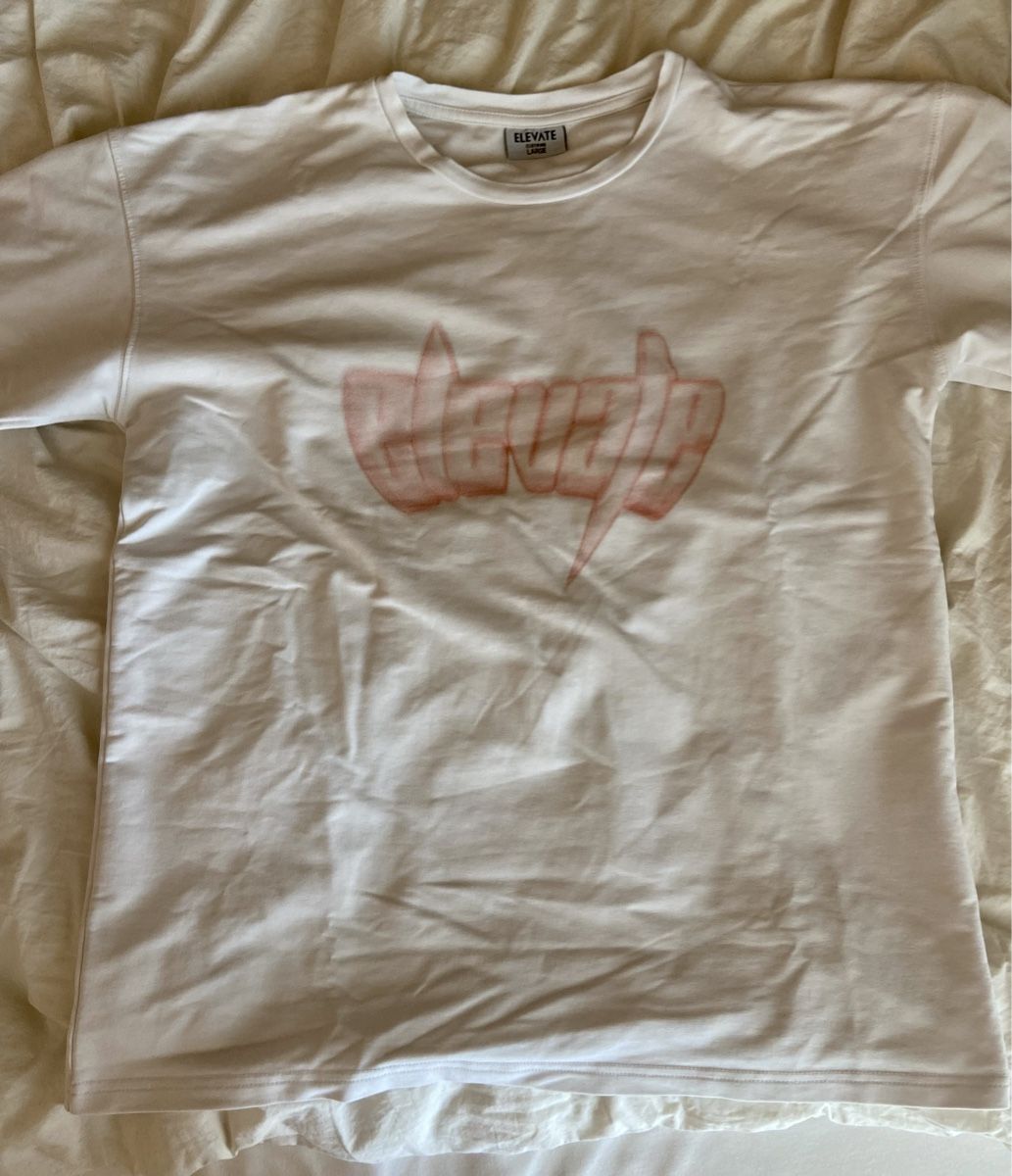 T-Shirts: Elevate T-Shirt Grösse L – Neu (gemäss Beschreibung) aus Oberrohrdorf von a._.w 1