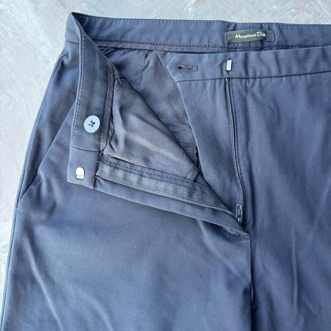 Massimo Dutti Pantalons: Pantalon Élégant Massimo Dutti Noir – D'occasion à Thônex par Suisse.Shopping 9