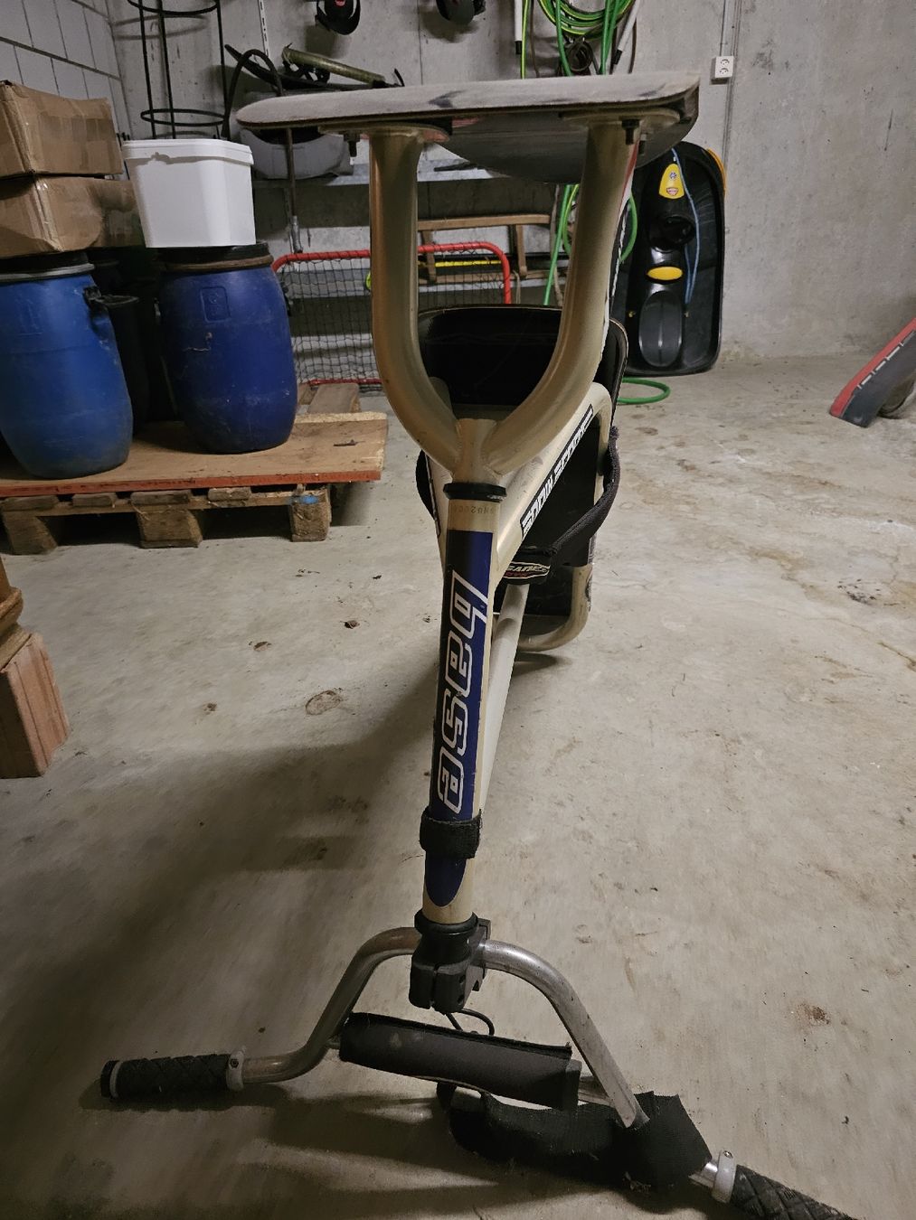 Board: snow scooter – Usato da Walterswil BE venduto da Scheurhof40 1