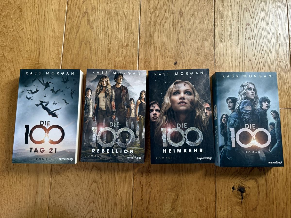Libri: Die 100, 4 Bücher von Kass Morgan – Usato da Zürich venduto da turicum2008