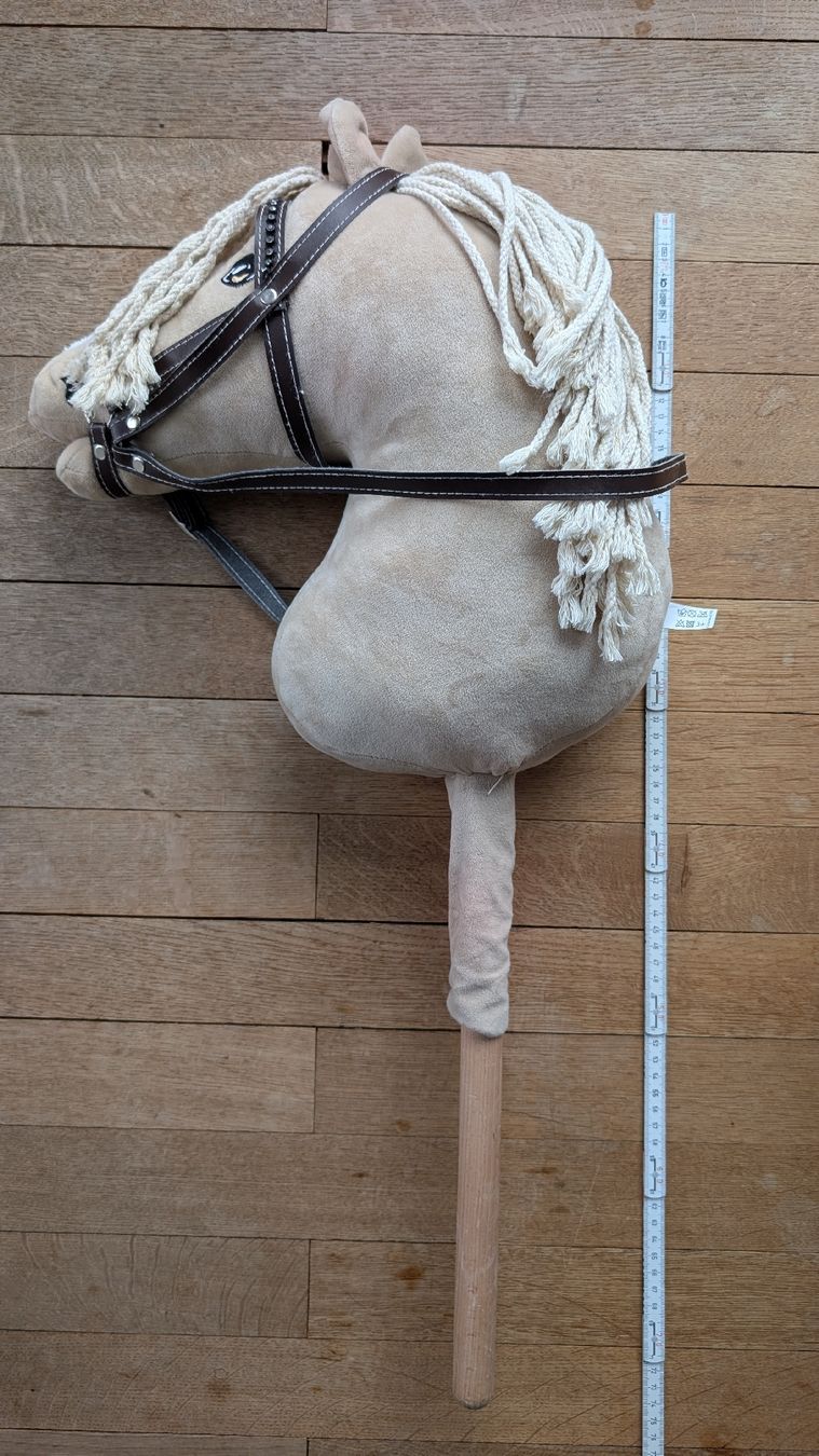 Spielzeuge: Felix Bühler Hobby Horse – Gebraucht aus Männedorf von Luethit 1