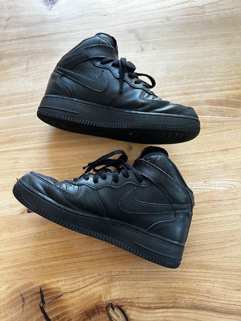 Supreme Herrenschuhe: Nike Air Force 1 Supreme Schwarz Grösse 40 – Gebraucht aus Chur von lea_qg88 3