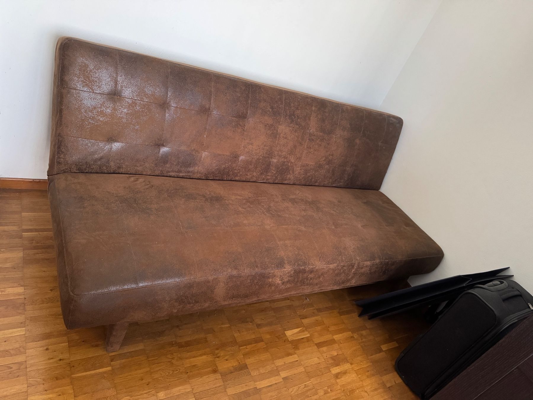 Sofas: Bettsofa – Gebraucht aus Dübendorf von cihanK