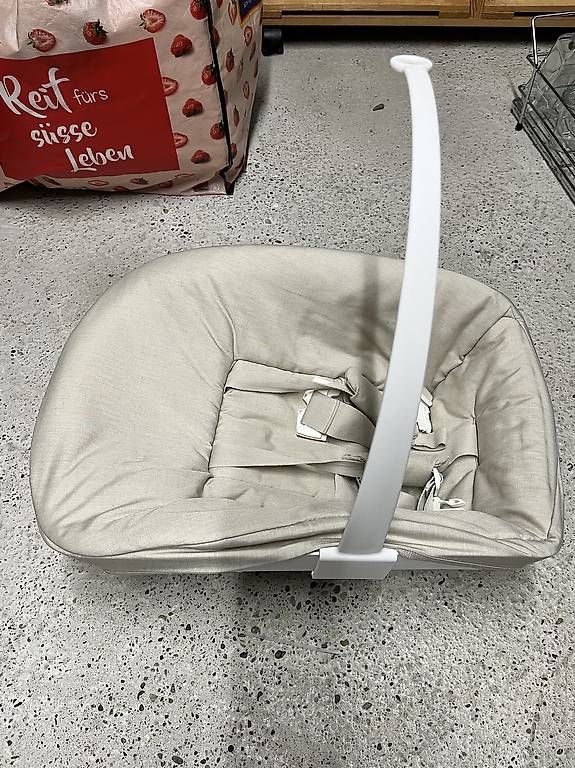 Chaises hautes: Tripp trapp Newbornset – D'occasion à Belp par helado1 1