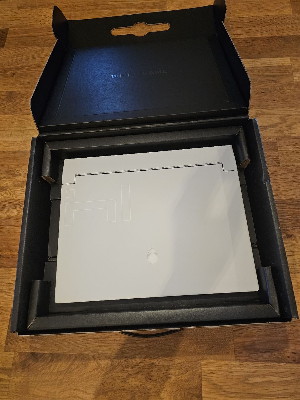 Alienware Notebook: Alienware x14 Laptop – Usato da Hüntwangen venduto da Luli_27 3