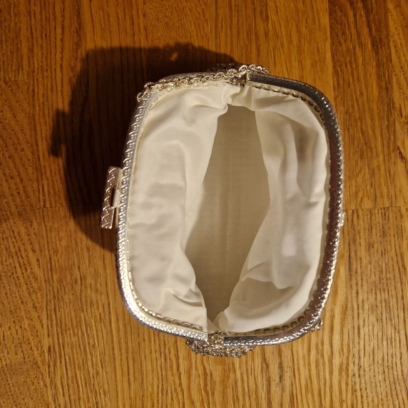 Taschen für Damen: Wunderschöne Abendhandttasche mit Glasdiamanten – Neu (gemäss Beschreibung) aus St. Gallen von tamieberle 3