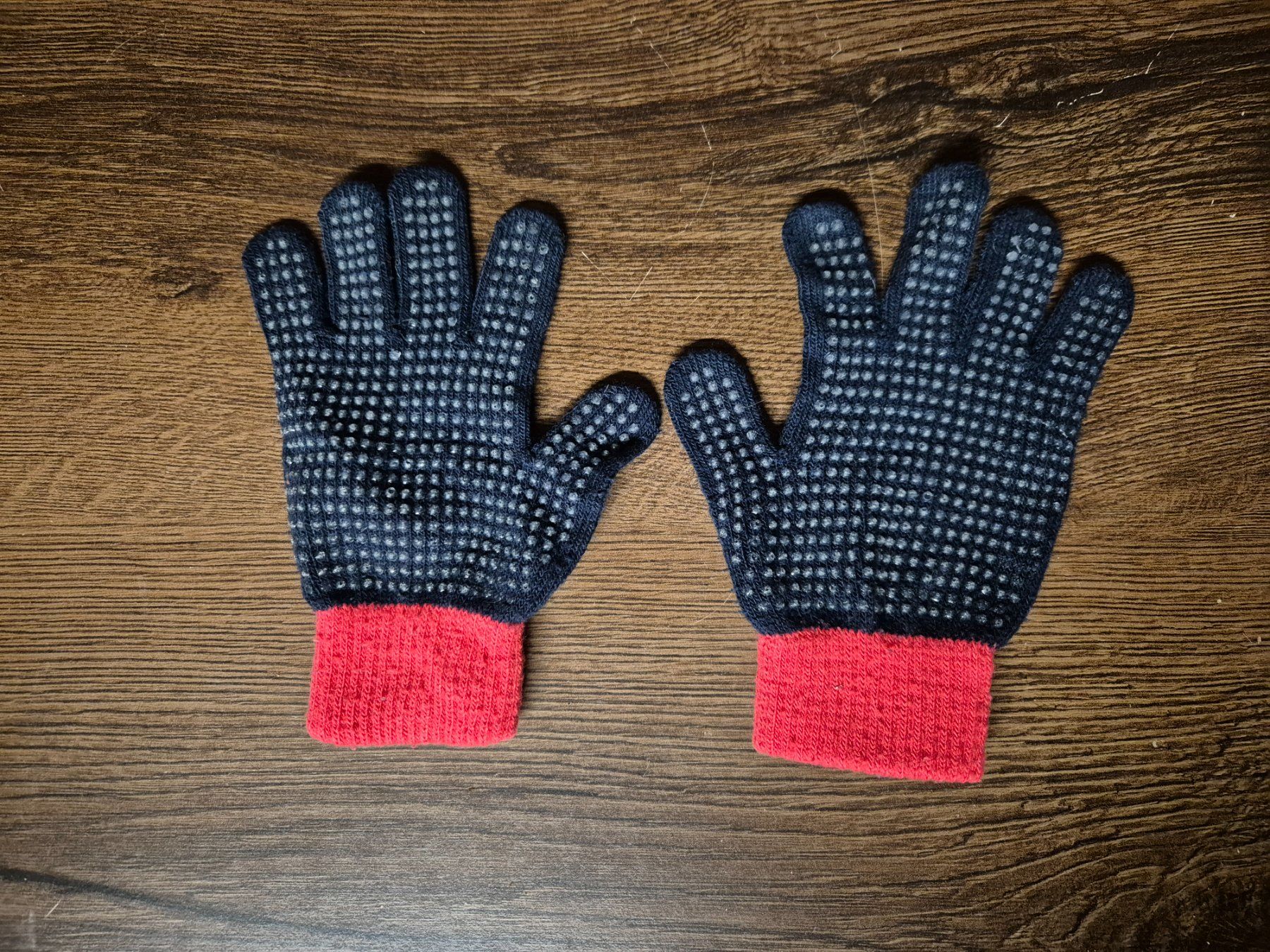 Zaumzeug & Halfter: Fouganza Reithandschuhe Kinder S – Gebraucht aus Meggen von Orrinka20
