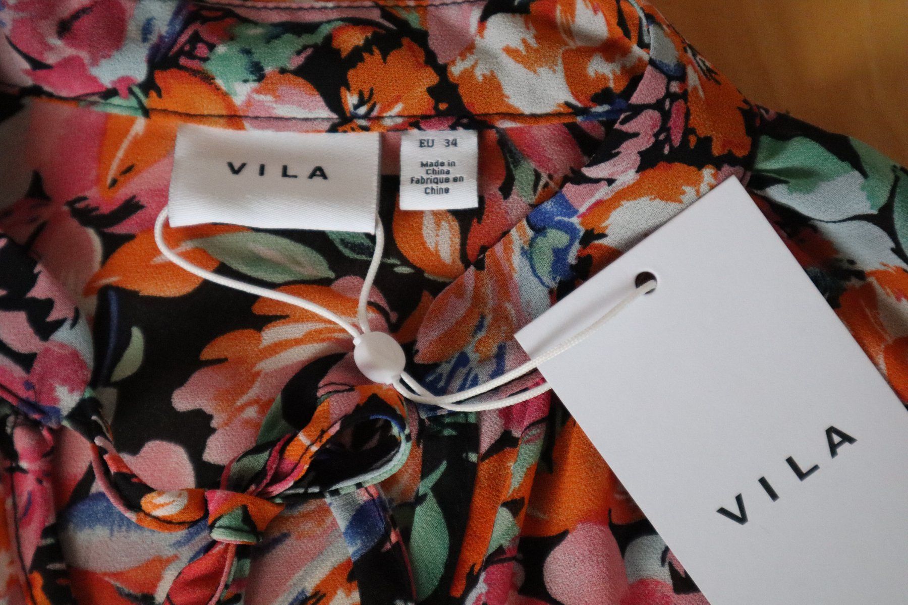 Vila Camicette: Bluse / Oberteil,  34/ XS - S, Vila, NEU – Nuovo e nell'imballaggio originale da Wattwil venduto da diamant1 3