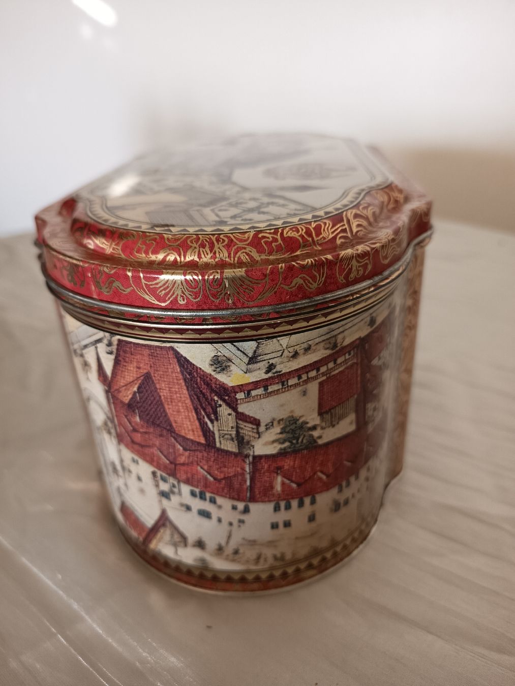 Sonstige Dekorationen & Accessoires: Blechdose Nürnberger Lebkuchen-Oblaten, gebraucht  – Gebraucht aus Wangen b. Olten von crea_look 2