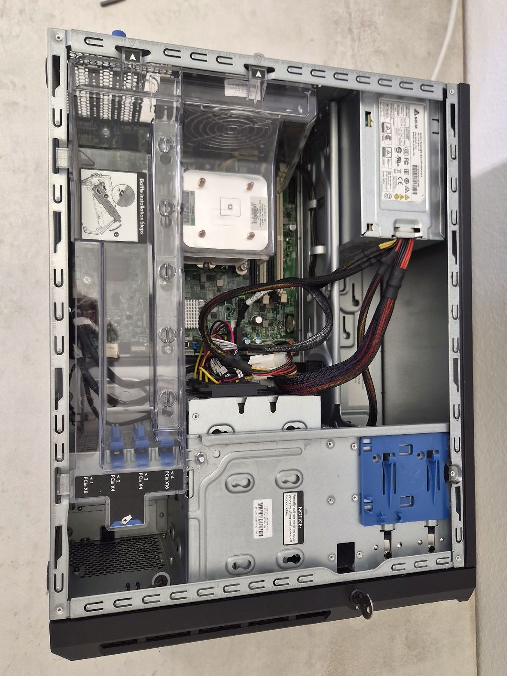 Hewlett Packard Server: HP ProLiant ML30 Gen9 Server, Intel Xeon, 4TB HDD – Usato da SCHAFFHAUSEN venduto da Atami99 1