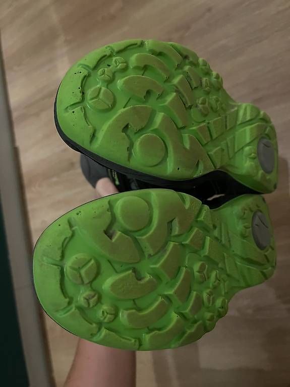 Chaussures garçon: Winterschuhe Lowa, Gr. 31 – D'occasion à Hausen am Albis par Be13 4