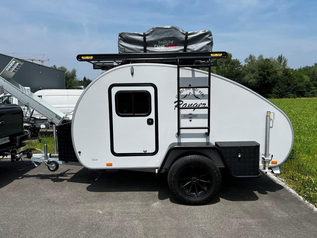 Véhicules de camping: Teardrop "Hero Camper Ranger" – D'occasion à Hinwil par Pingu06 2