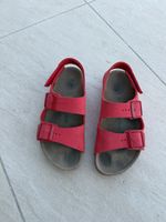 Sandales Birkenstock enfant rouge taille 23 bon état
