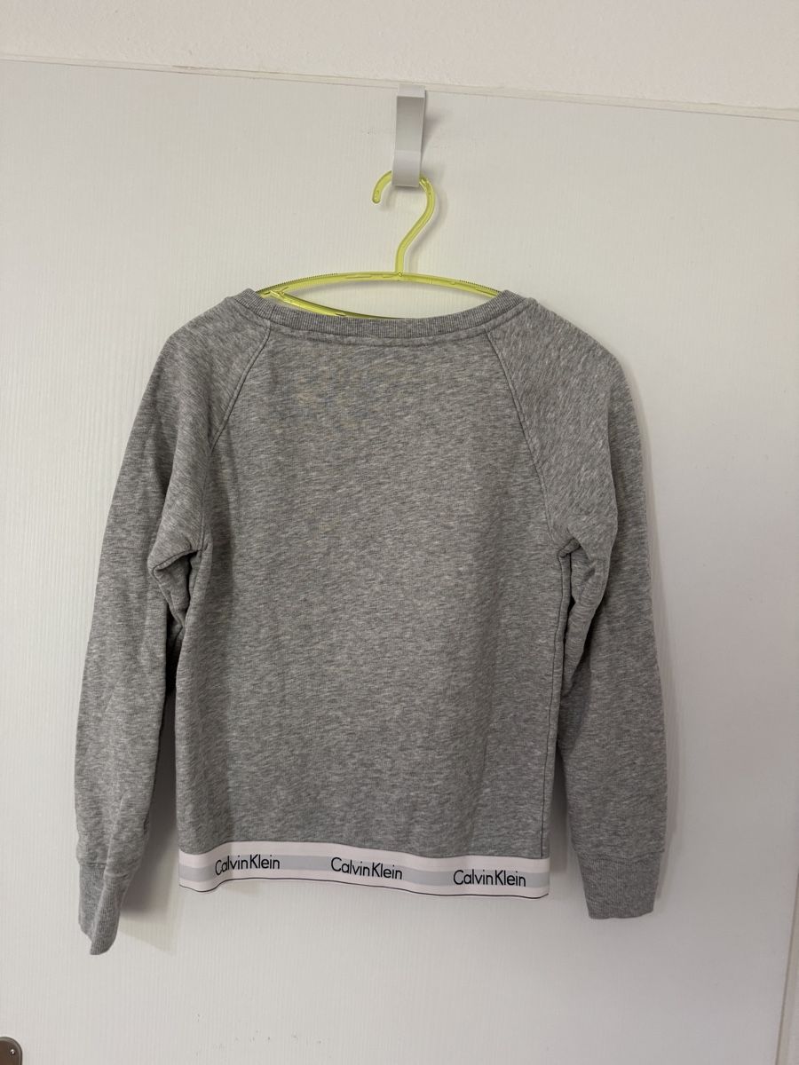 Calvin Klein Maglioni & Felpe: Calvin Klein Pullover, grau, XS - Top Zustand! Oryginal! – Nuovo (secondo la descrizione) da Wetzikon ZH venduto da Jan_wojt 3