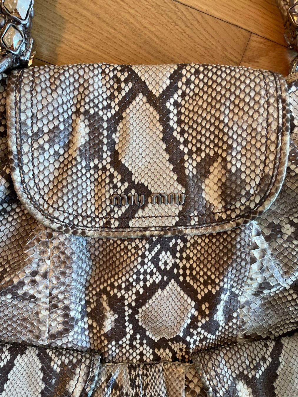 Miu Miu Borse da donna: 100% original miu miu python shoulder bag – Nuovo (secondo la descrizione) da Zug venduto da dim_np7l 2