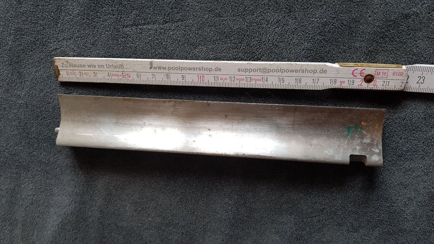 Altro per industria metallurgica: Triebwerksschaufel Metall Deko Flugzeugteil – Usato da Othmarsingen venduto da chrampfi01
