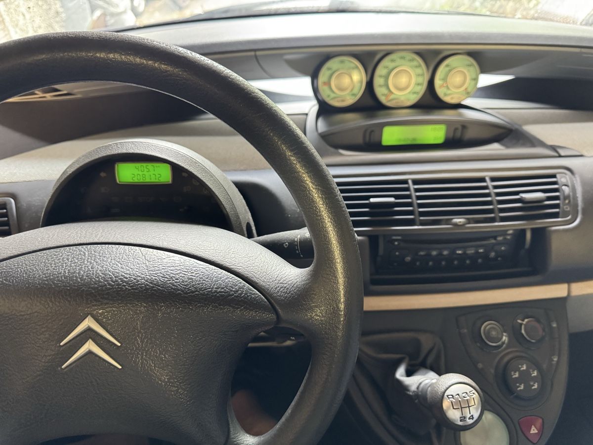 Citroën Automobili: CITROEN C8 2.0 HDI – Usato da Fällanden venduto da fring01 3