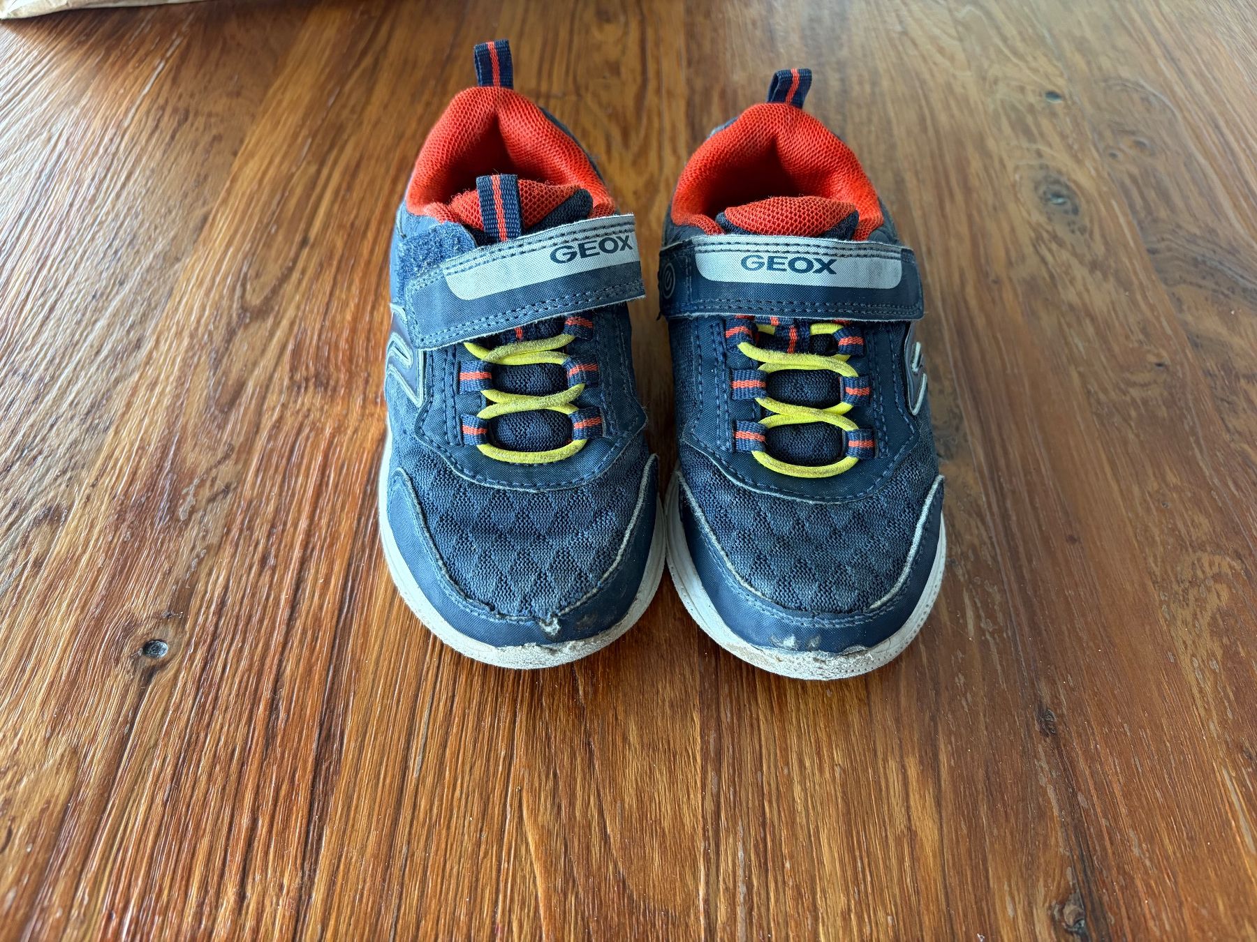 Geox Schuhe für Jungen: Geox 26 – Gebraucht aus Schlieren von gor_jgx7