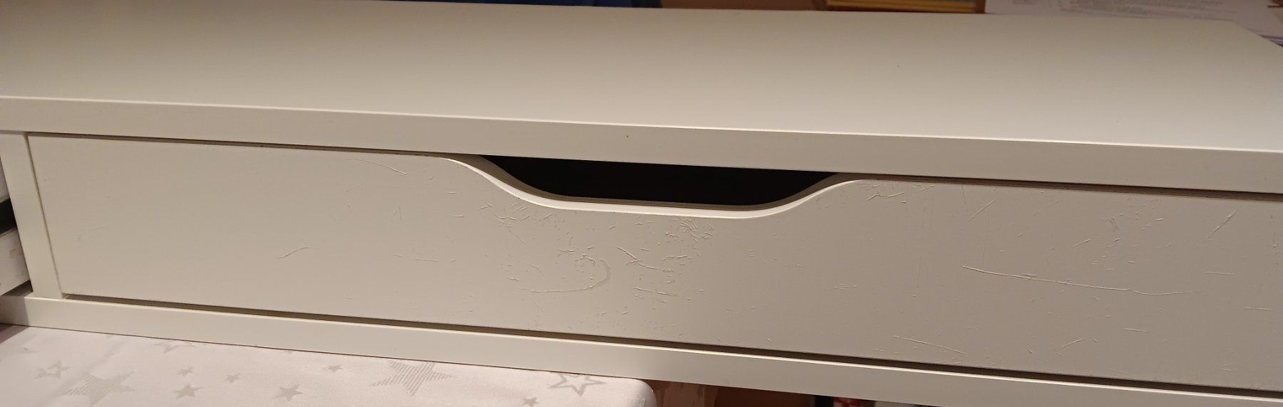Ikea Scrivanie: Monitorerhöhung mit Schubladen weiss – Usato da Dietikon venduto da Rabia 5