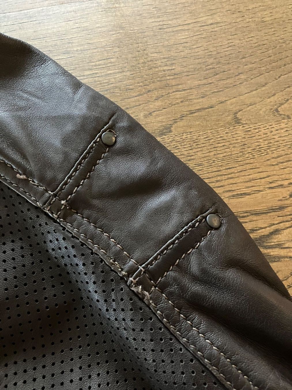 Giacche: Veste courte en cuir marron – Usato da Vich venduto da SophieCo 7