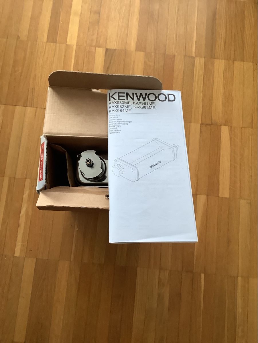 Elettrodomestici da cucina: Lasagne Roller Attachment KAX980ME Neu – Nuovo e nell'imballaggio originale da Zürich venduto da Tucuma 2