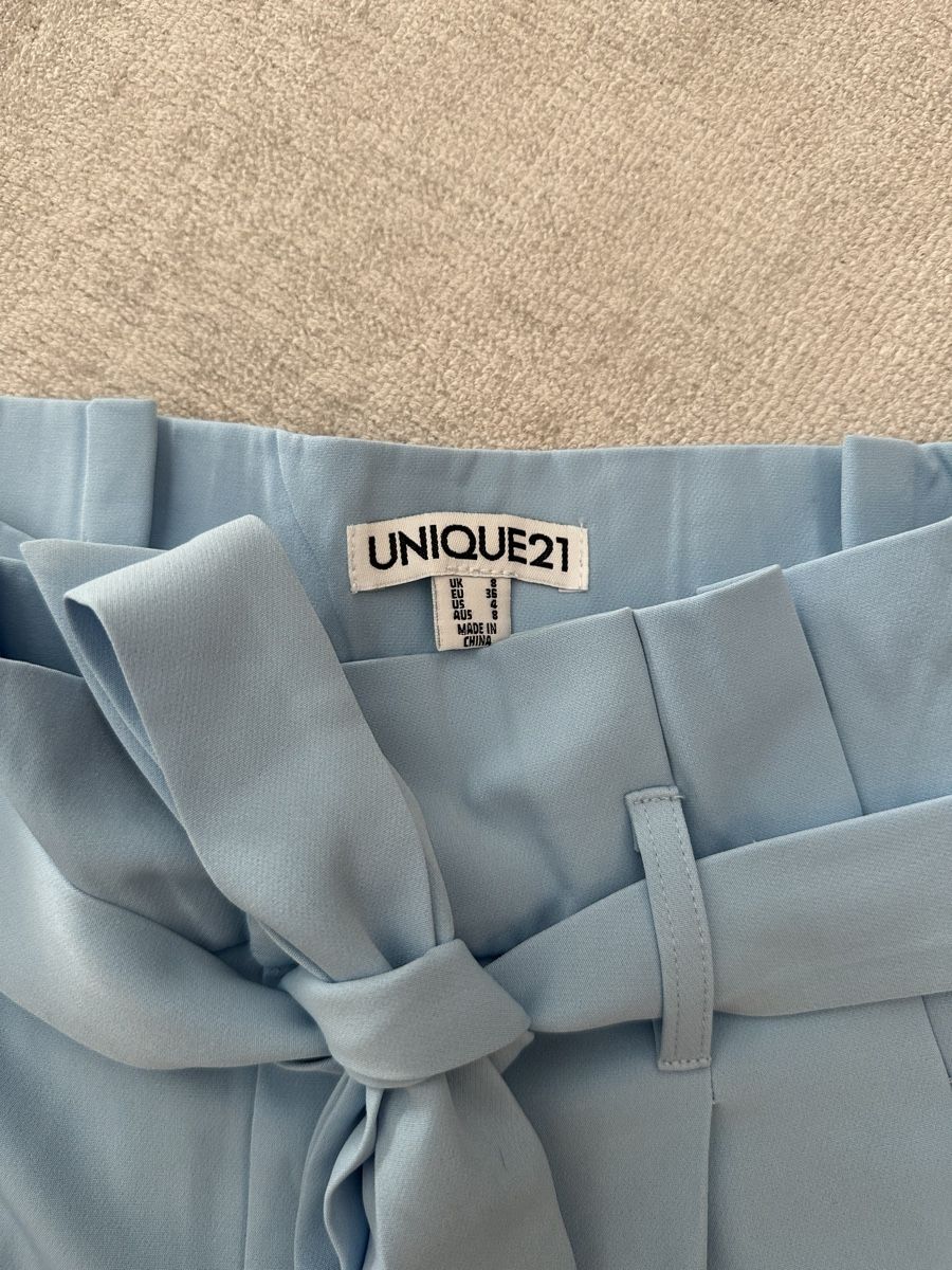 Pantalons: Baby Blue Shorts – Neuf (Voir description) à Zürich par juz_2t2j 3