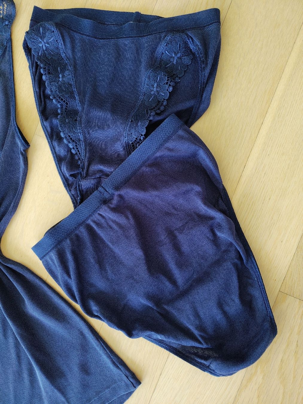 Hanro Altra biancheria intima: HANRO Underwear Lace Set Size XS – Usato da Buchrain venduto da QueenyHE51 6
