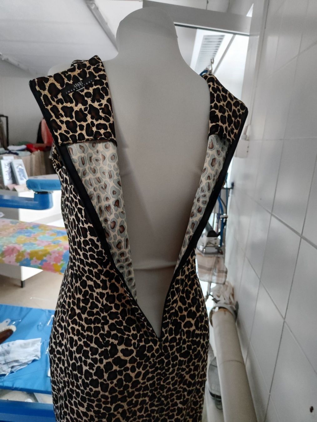 Alba Moda Vestiti: Damen Kleid GR 40 / 42 – Usato da Langnau am Albis venduto da Judithsebi 2