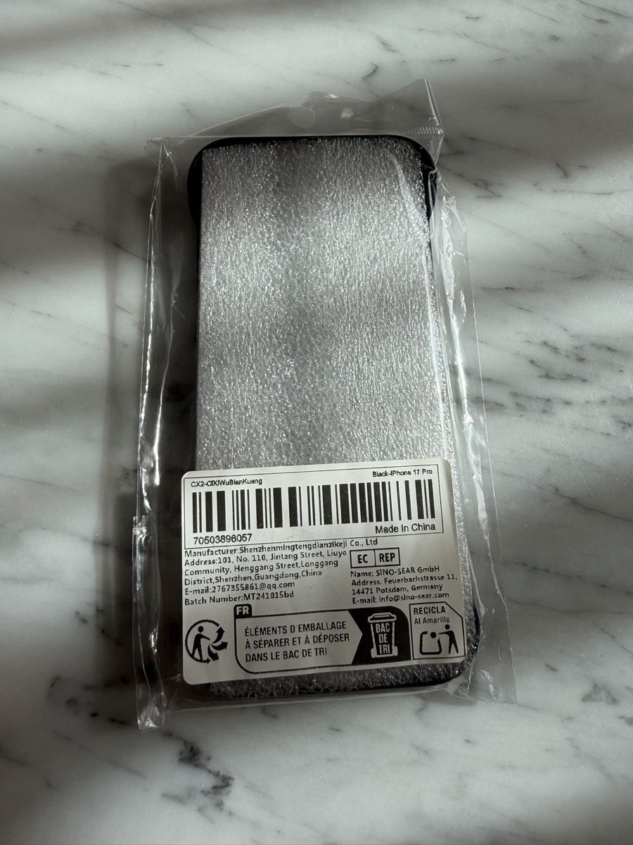 Cover & Protezioni schermo: Iphone 17 pro / 18 pro Hülle  – Nuovo e nell'imballaggio originale da Dinhard venduto da zav_2ysk 1