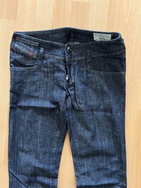 Diesel Jeans: Jeans Diesel Gr. 26|32 – Usato da Wabern venduto da MagdalenaWabern 2
